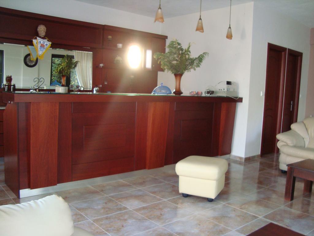 Kourtis Apartment ปารามิเธีย ภายนอก รูปภาพ