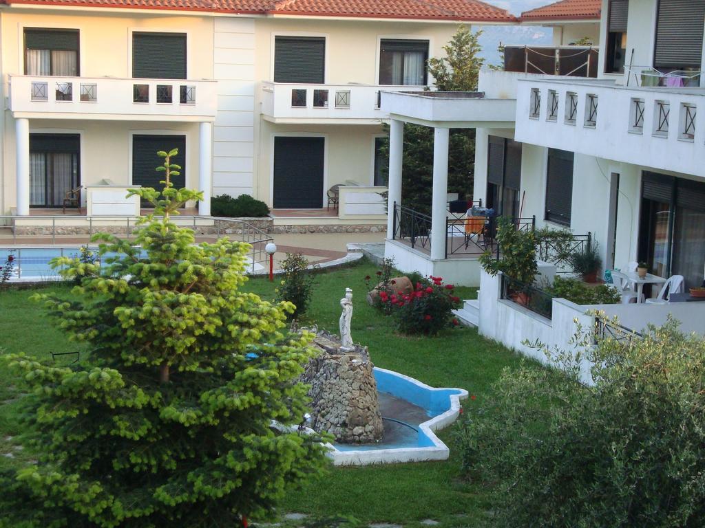 Kourtis Apartment ปารามิเธีย ภายนอก รูปภาพ