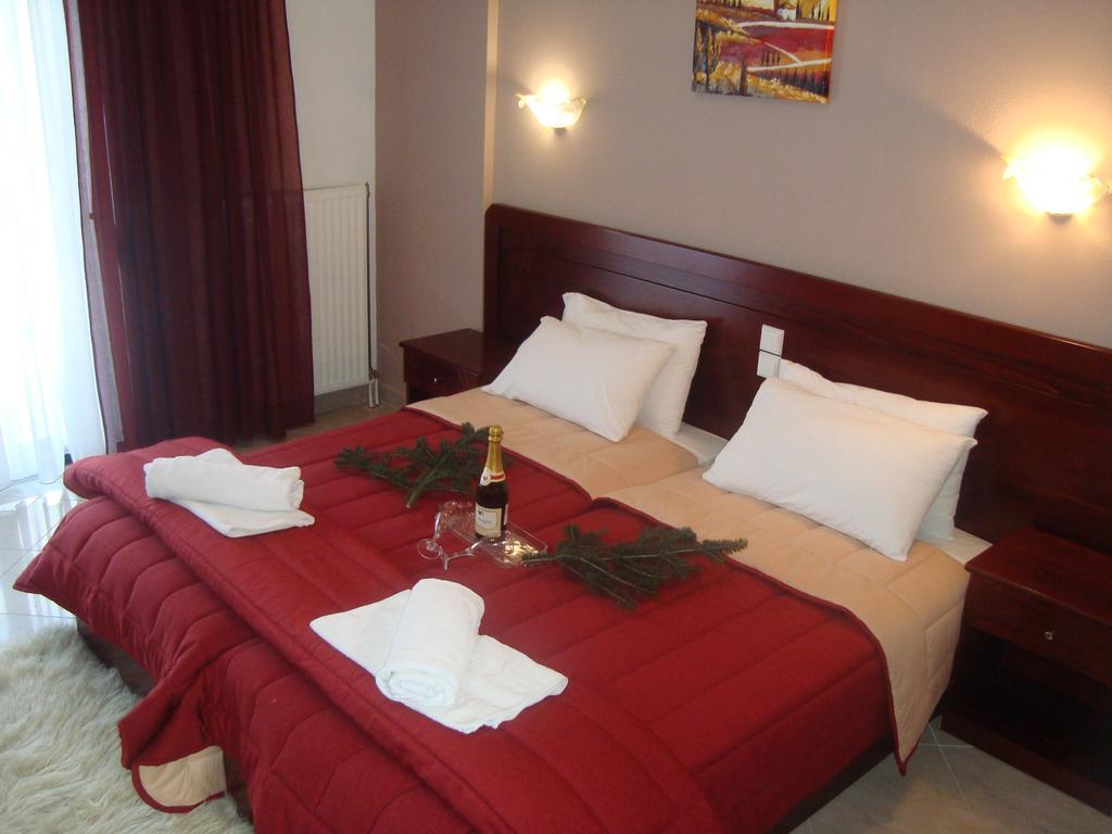 Kourtis Apartment ปารามิเธีย ภายนอก รูปภาพ
